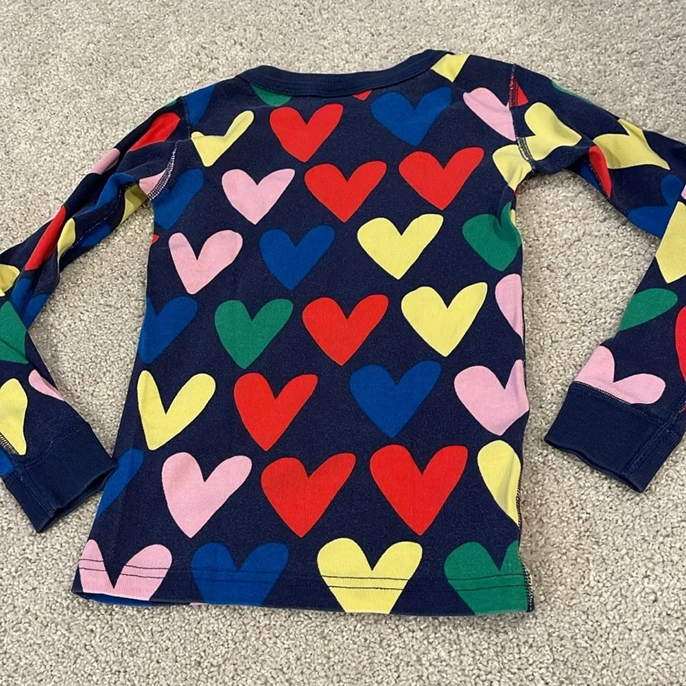 Hanna Andersson Colorful Heart Print Kids Pajamas, size 6 - Picture 5 of 5